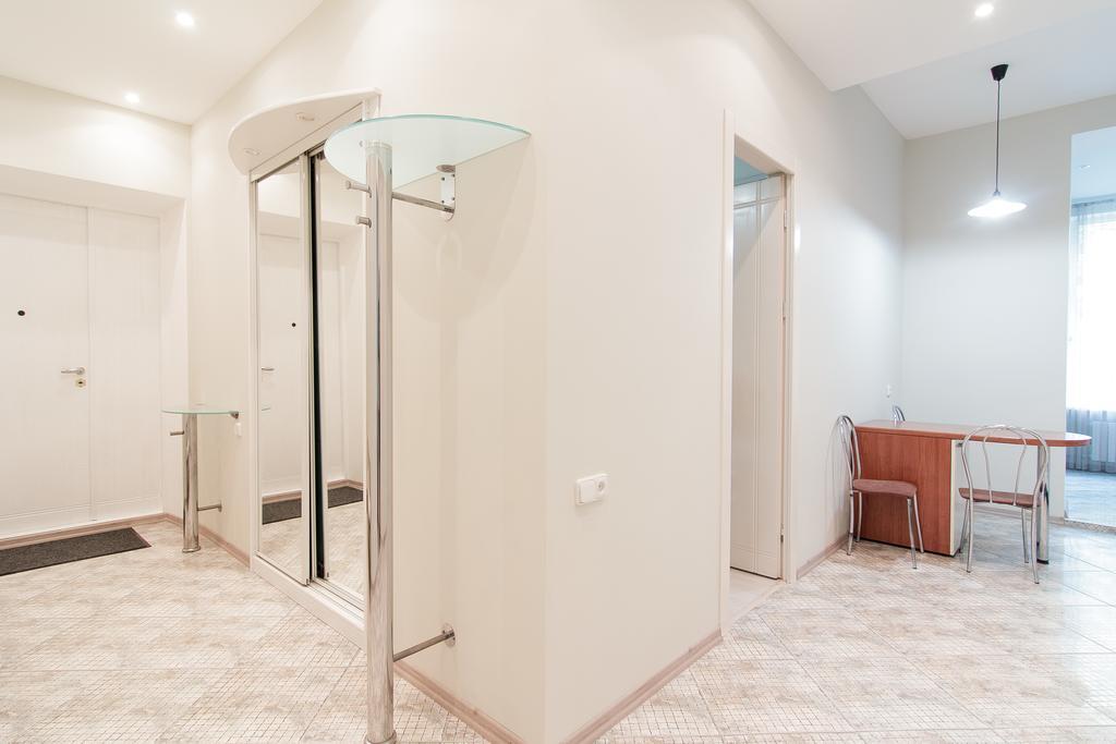 Best Apartments On St. Rishelievskaya 7 Одесса Экстерьер фото